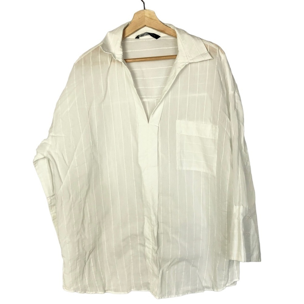 Zara White Pin Stipe Relaxed Fit Boyfriend Long Sleeve Blouse M